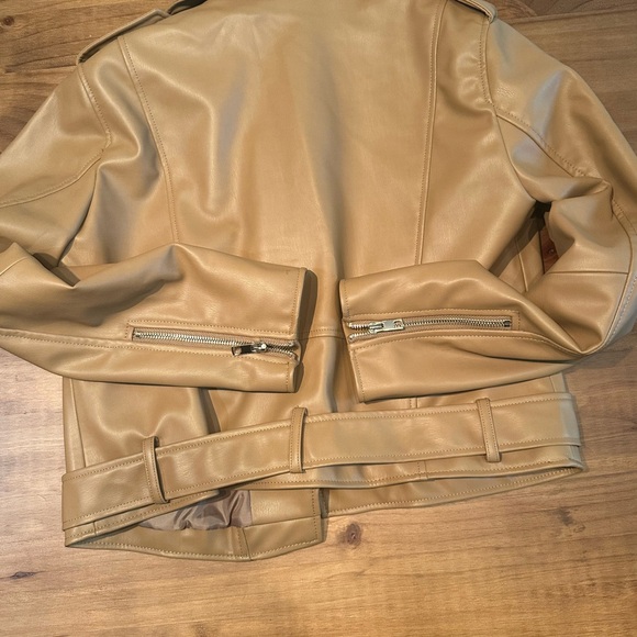 Zara Light Camel Faux Leather Biker Jacket size Large - Picture 6 of 13